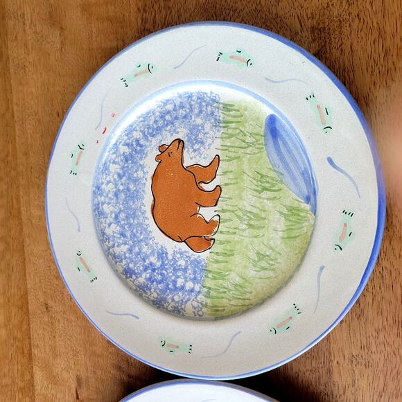 Mesa International 9" Plates Bear Fish 2PC Handcrafted in Hungary - Picture 3 of 9
